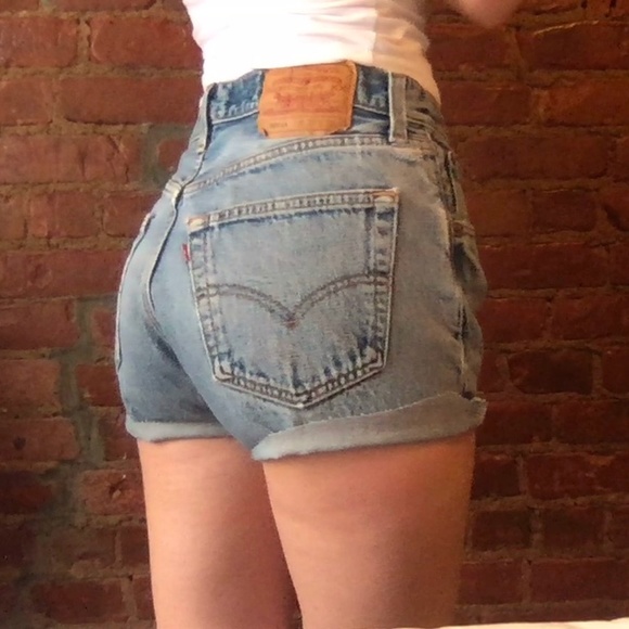 levis high rise mom short